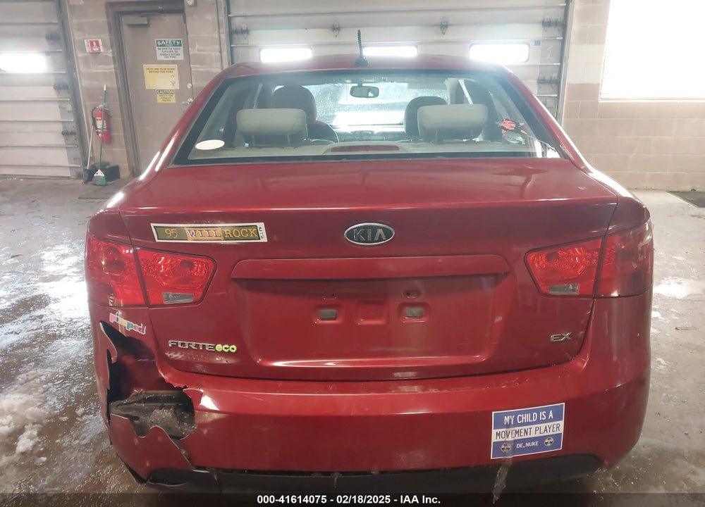 2012 KIA FORTE VIN: KNAFU4A2XC5583221