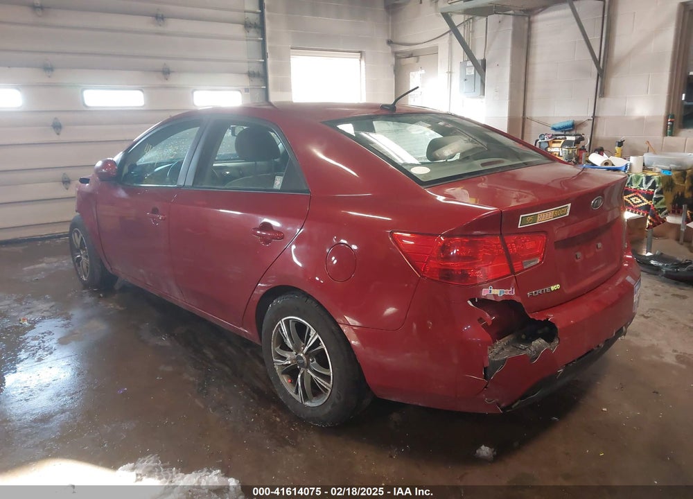 2012 KIA FORTE VIN: KNAFU4A2XC5583221