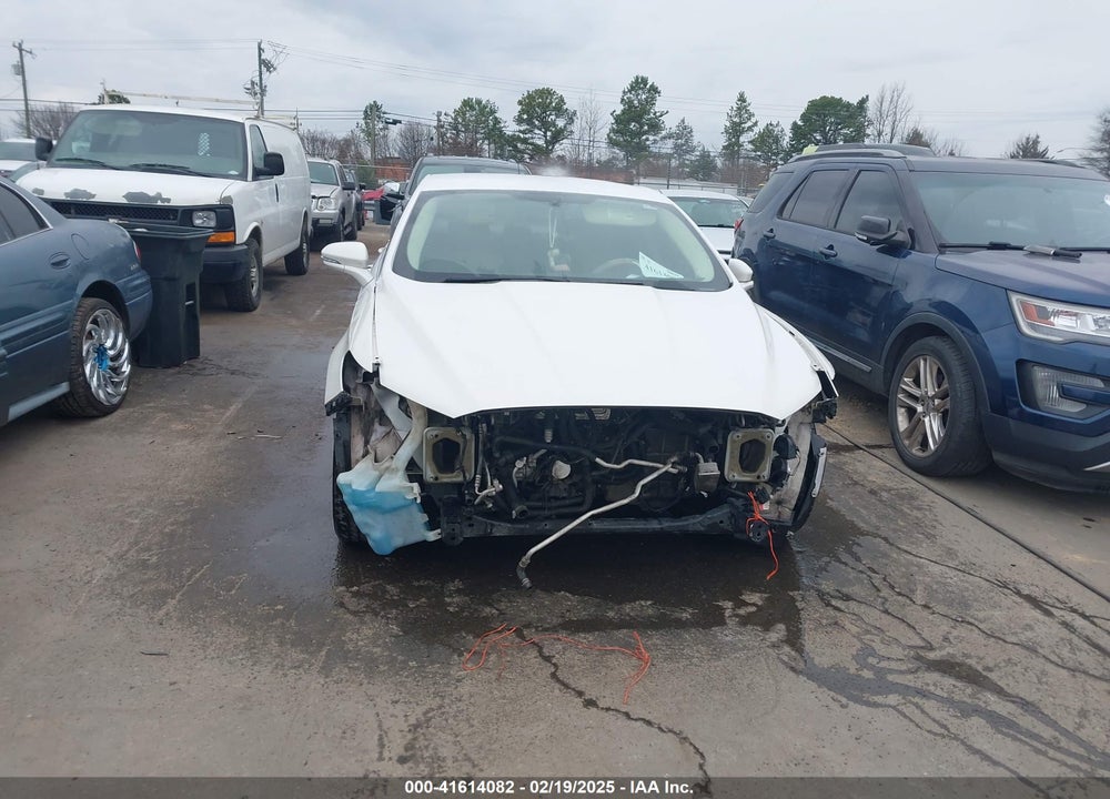 2014 FORD FUSION VIN: 3FA6P0HD7ER114815
