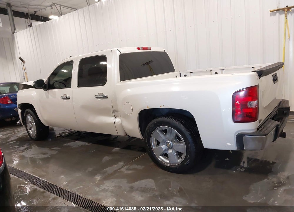 2011 CHEVROLET SILVERADO 1500 LTZ VIN: 3GCPKTE3XBG358699