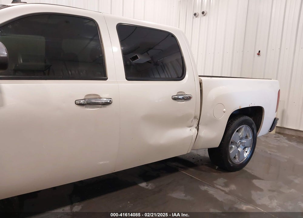 2011 CHEVROLET SILVERADO 1500 LTZ VIN: 3GCPKTE3XBG358699