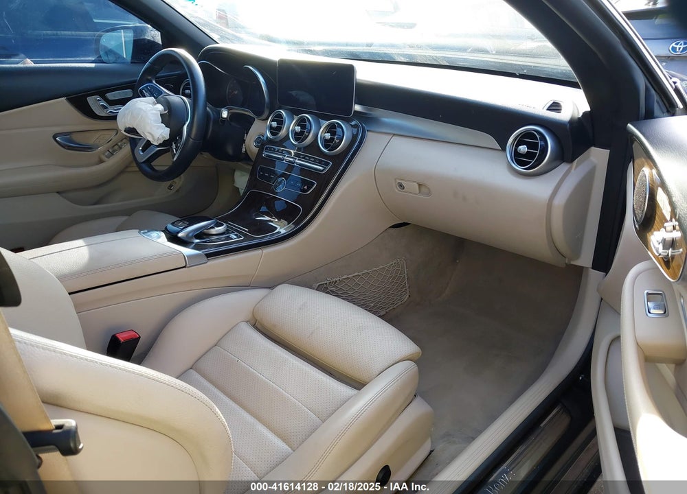 2019 MERCEDES-BENZ C 300 VIN: WDDWK8DB6KF827909