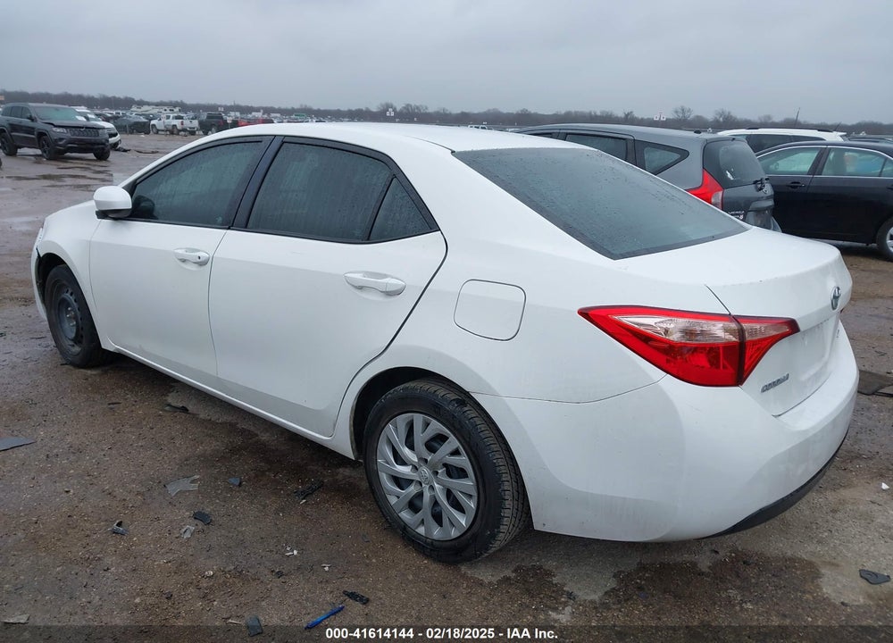 2018 TOYOTA COROLLA VIN: 5YFBURHEXJP748747