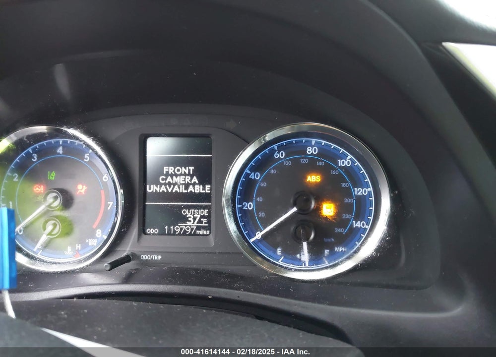 2018 TOYOTA COROLLA VIN: 5YFBURHEXJP748747