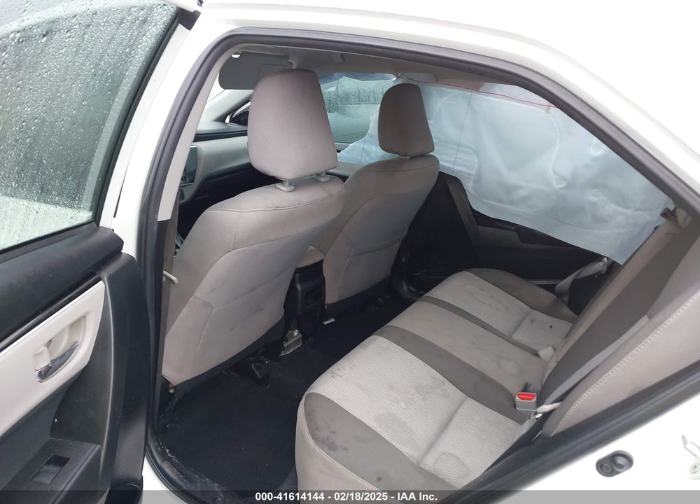 2018 TOYOTA COROLLA VIN: 5YFBURHEXJP748747
