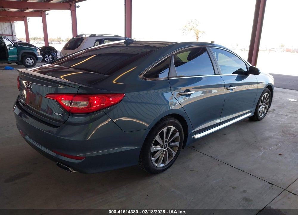 2016 HYUNDAI SONATA VIN: 5NPE34AF4GH365690
