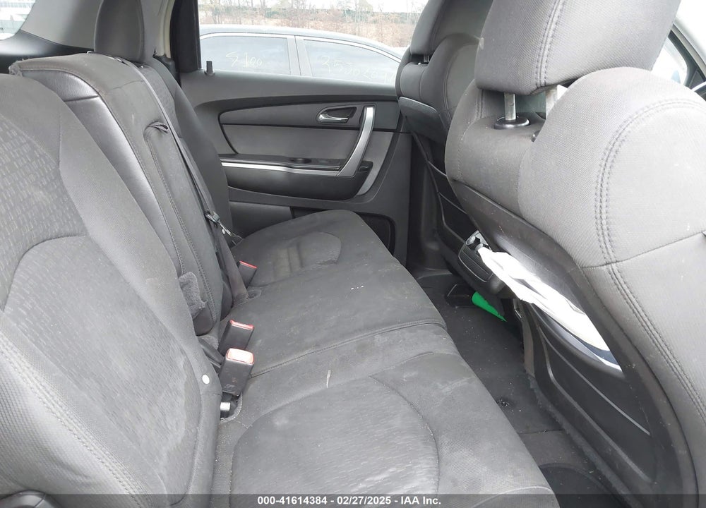 2008 GMC ACADIA VIN: 1GKEV13718J302154