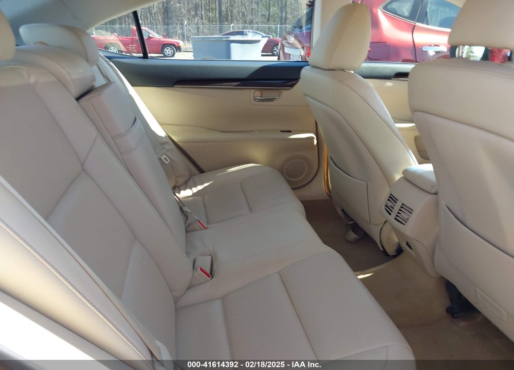 2013 LEXUS ES 350 VIN: JTHBK1GG8D2028200