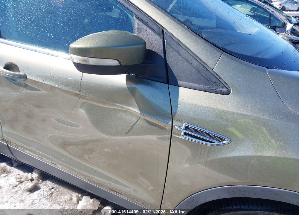 2013 FORD ESCAPE VIN: 1FMCU9J99DUD46870