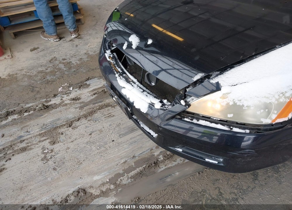 2007 HONDA ACCORD VIN: 1HGCM665X7A010810