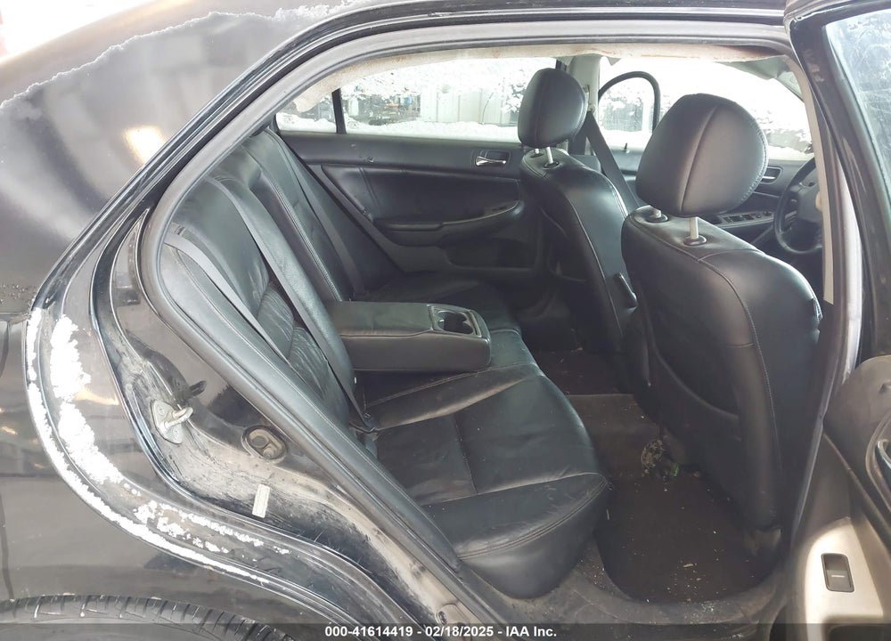 2007 HONDA ACCORD VIN: 1HGCM665X7A010810