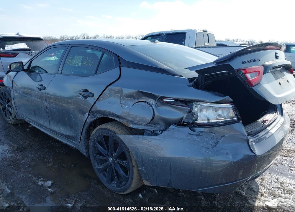 2018 NISSAN MAXIMA VIN: 1N4AA6AP4JC372351