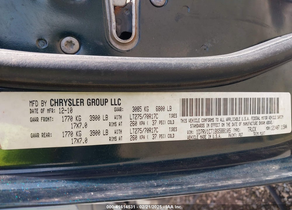 2011 RAM 1500 SLT VIN: 1D7RV1CT1BS588105