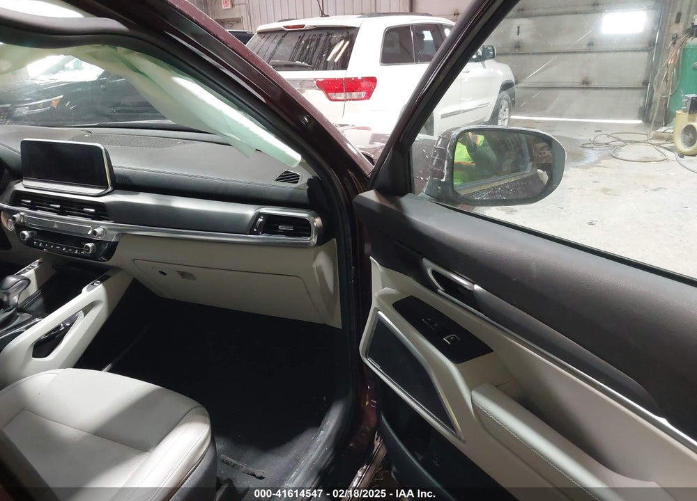 2022 KIA TELLURIDE S VIN: 5XYP64HCXNG245912