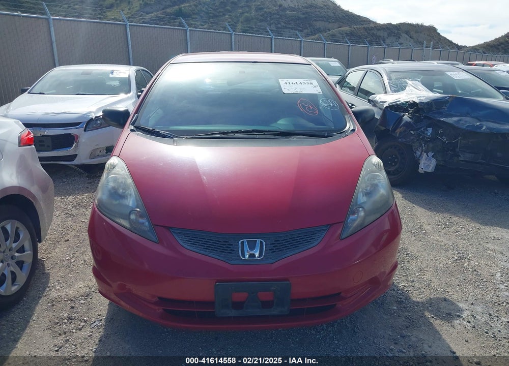 2009 HONDA FIT VIN: JHMGE88219C005870