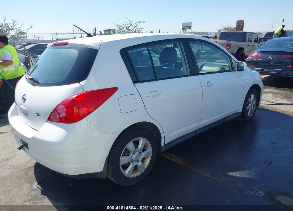 2009 NISSAN VERSA 1.8SL VIN: 3N1BC13E29L367742