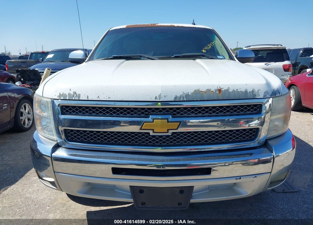 2013 CHEVROLET SILVERADO 1500 LT VIN: 3GCPCSE01DG242789