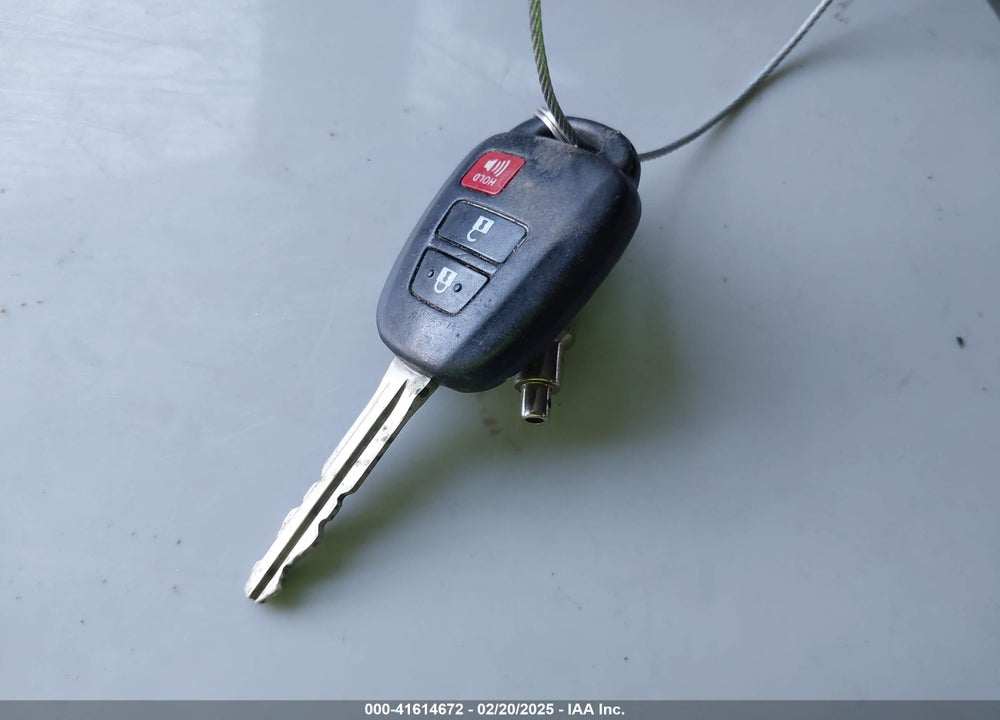 2013 SCION XB VIN: JTLZE4FE0DJ036813