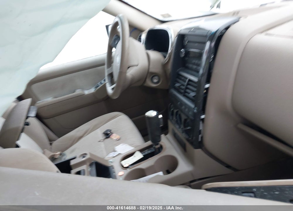 2009 FORD EXPLORER XLT VIN: 1FMEU73E09UA36914