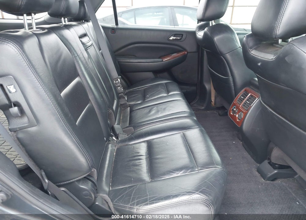 2005 ACURA MDX VIN: 2HNYD18895H538765