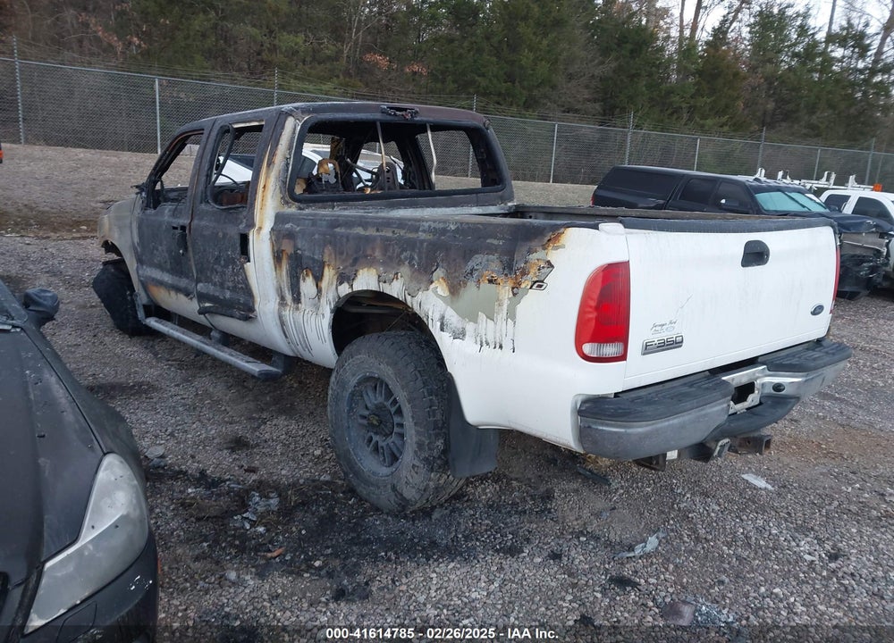 2005 FORD F-350 LARIAT/XL/XLT VIN: 1FTWW31P75EB29823