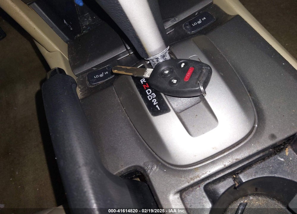 2012 HONDA ACCORD VIN: 1HGCP2F64CA109089
