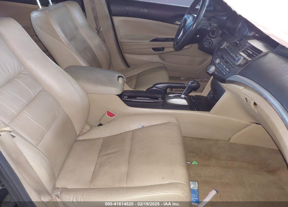 2012 HONDA ACCORD VIN: 1HGCP2F64CA109089