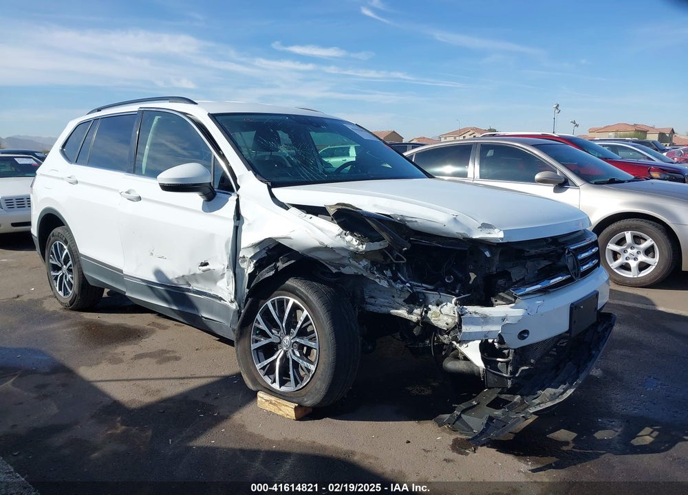 2020 VOLKSWAGEN TIGUAN 2.0T SE/2.0T SE R-LINE BLACK/2.0T SEL VIN: 3VV3B7AX8LM073695