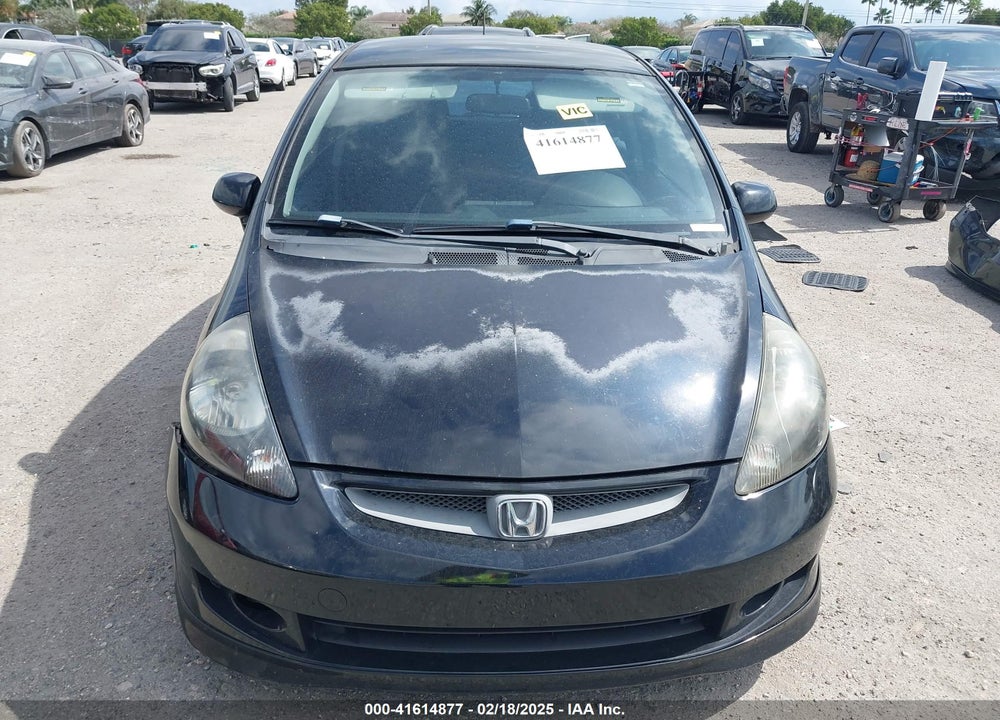 2008 HONDA FIT VIN: JHMGD38648S008288