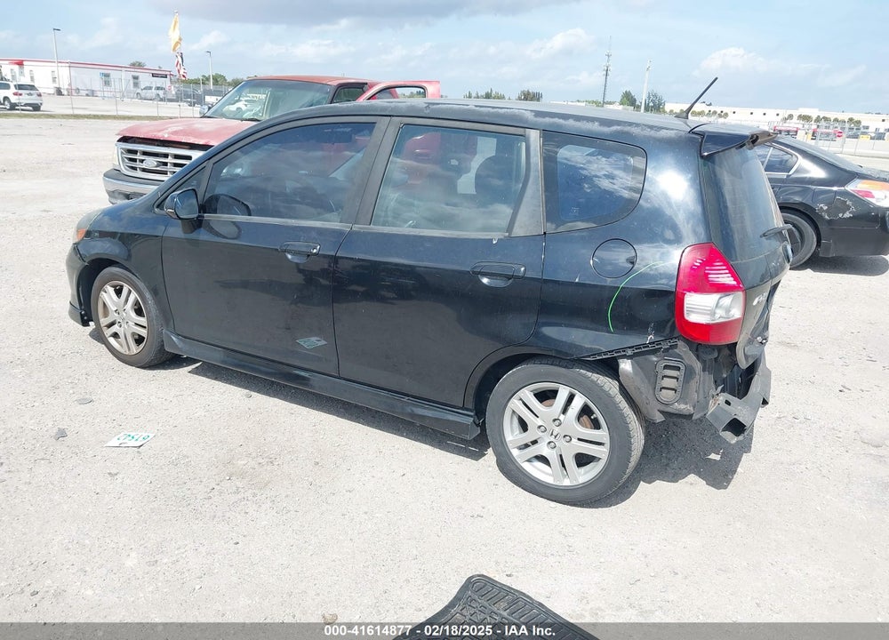 2008 HONDA FIT VIN: JHMGD38648S008288