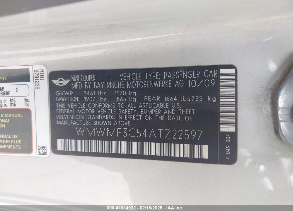 2010 MINI COOPER VIN: WMWMF3C54ATZ22597