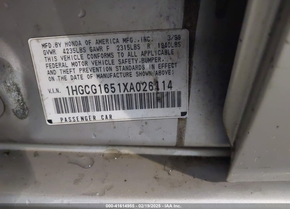 1999 HONDA ACCORD EX V6 VIN: 1HGCG1651XA026114