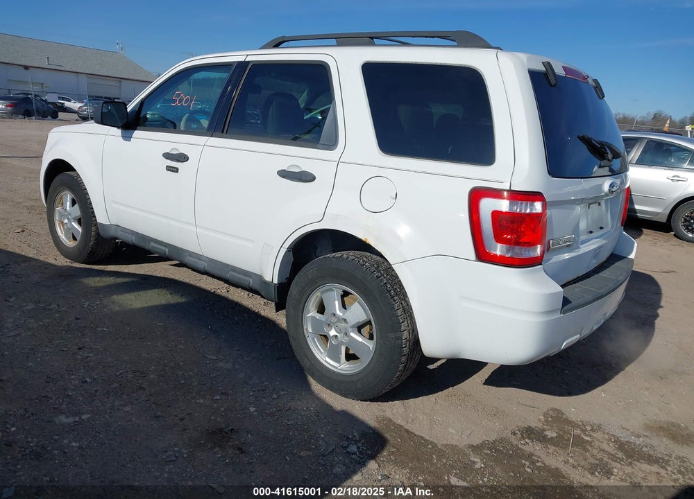 2011 FORD ESCAPE XLT VIN: 1FMCU0D77BKB37190