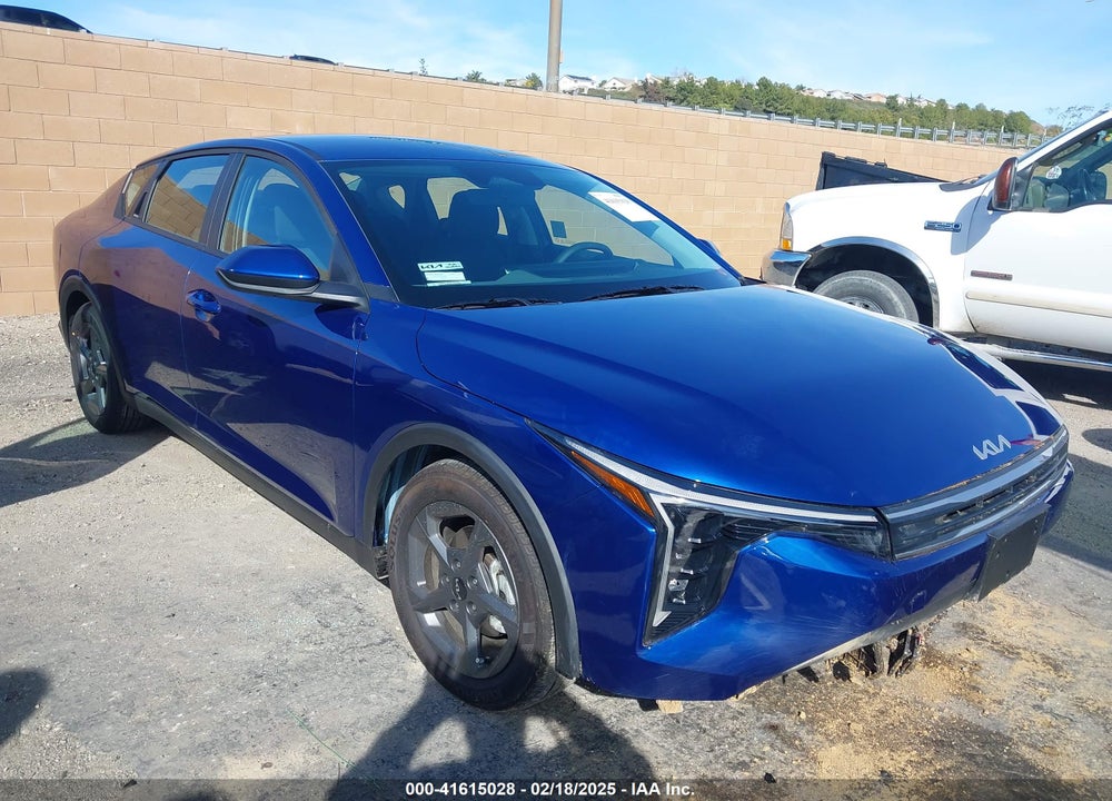 2025 KIA K4 LXS VIN: 3KPFT4DE5SE027655