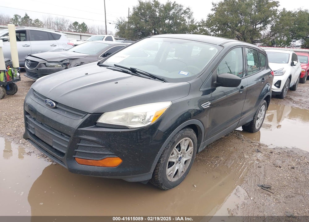 2015 FORD ESCAPE S VIN: 1FMCU0F73FUA77867