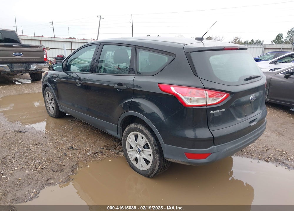 2015 FORD ESCAPE S VIN: 1FMCU0F73FUA77867
