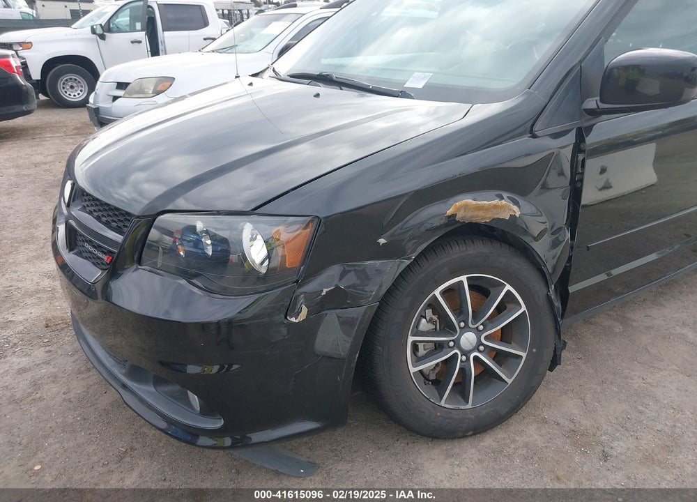 2017 DODGE GRAND CARAVAN GT VIN: 2C4RDGEG8HR814425
