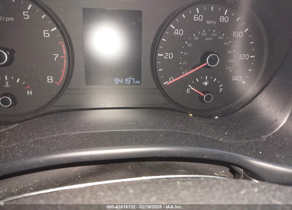 2019 KIA RIO VIN: 3KPA24AB2KE201558