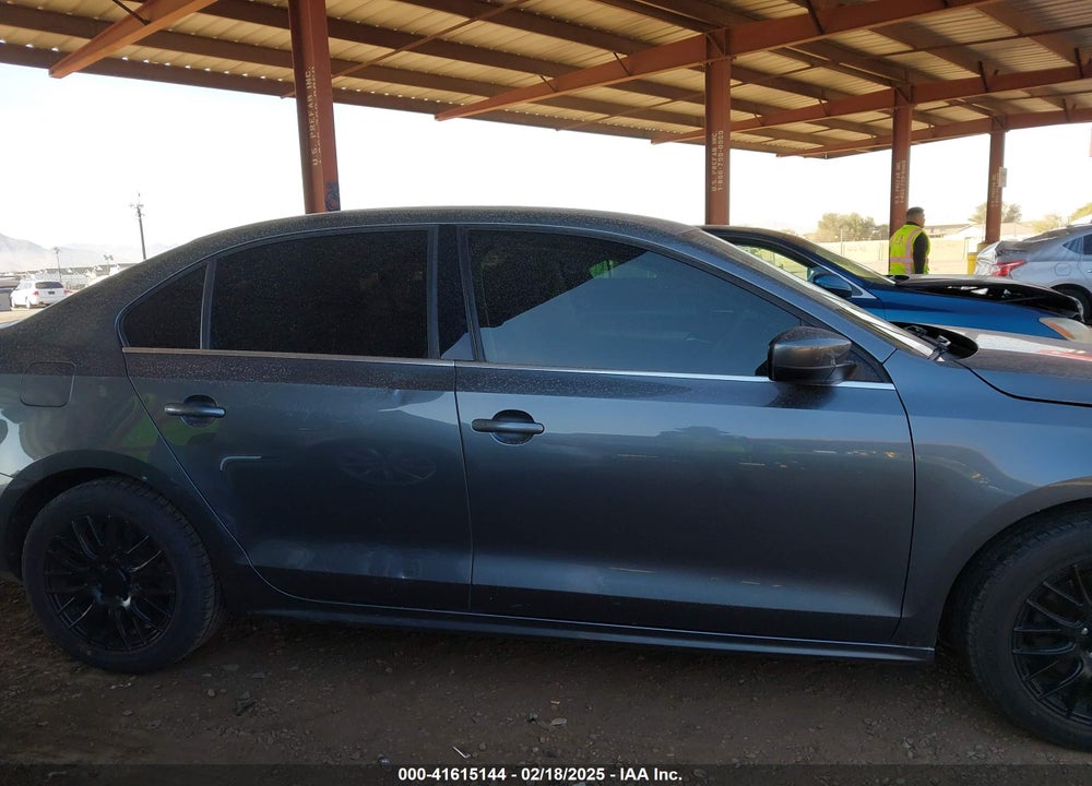2017 VOLKSWAGEN JETTA VIN: 3VW2B7AJ2HM343773
