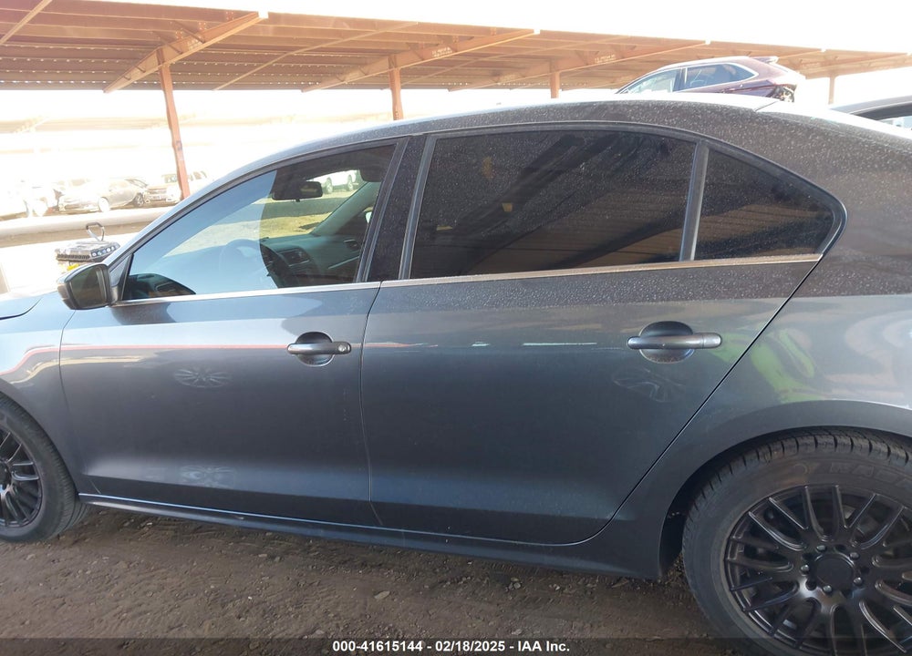 2017 VOLKSWAGEN JETTA VIN: 3VW2B7AJ2HM343773