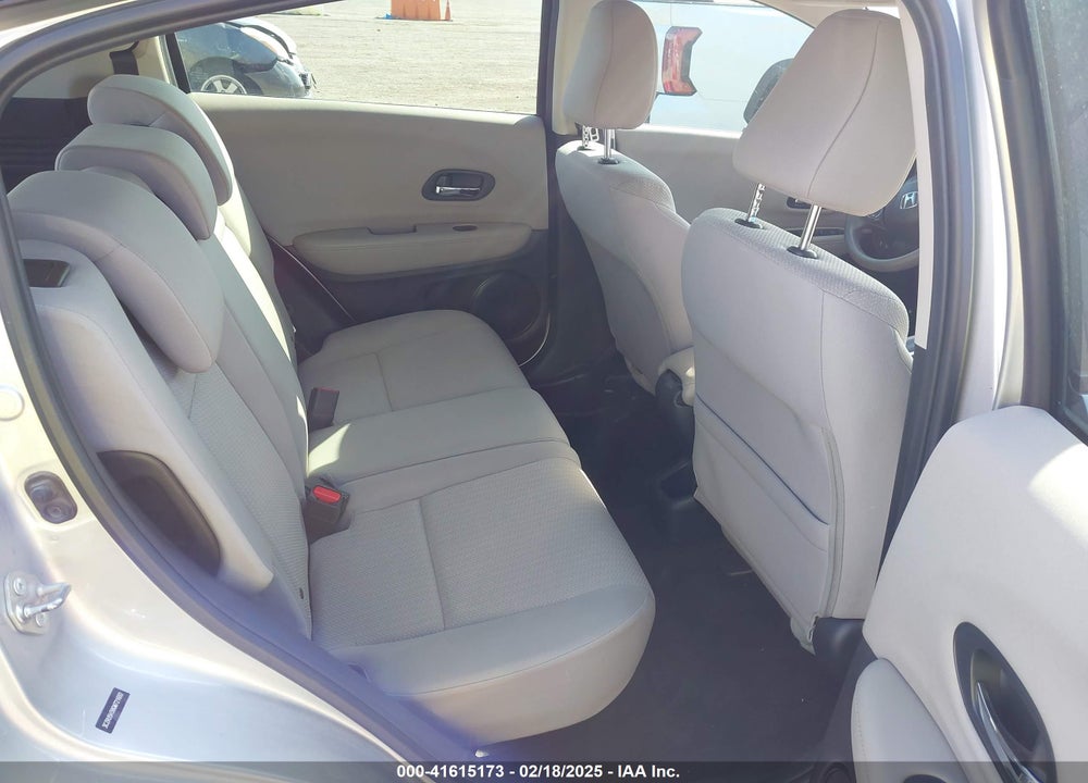 2016 HONDA HR-V LX VIN: 3CZRU5H38GM721692