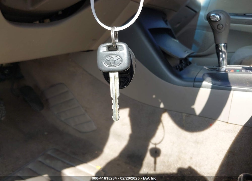 2006 TOYOTA CAMRY VIN: JTDBE32K363056838