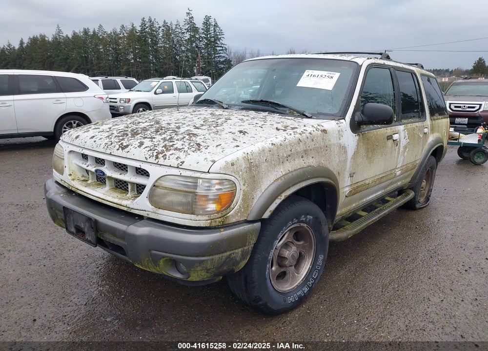 2000 FORD EXPLORER XLT VIN: 1FMZU73E1YZB04723