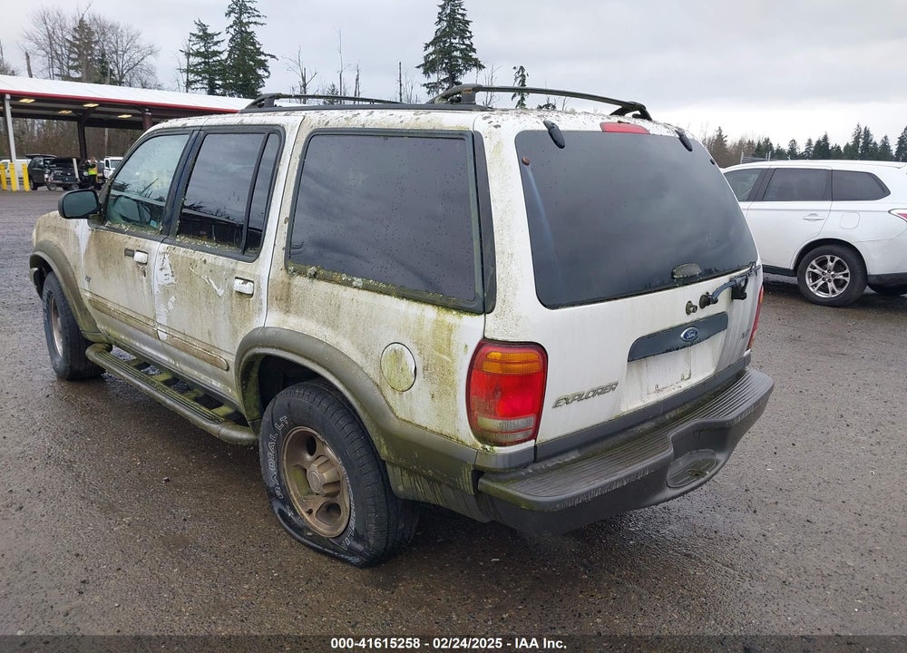 2000 FORD EXPLORER XLT VIN: 1FMZU73E1YZB04723