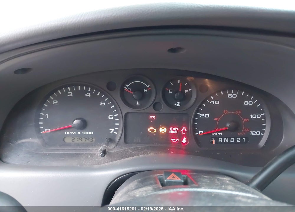 2004 FORD RANGER XLT VIN: 1FTYR15E34PB22206