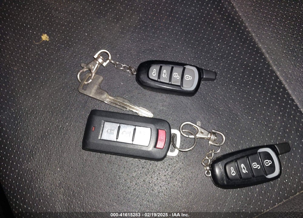 2015 MITSUBISHI OUTLANDER GT VIN: JA4JZ4AX6FZ012827