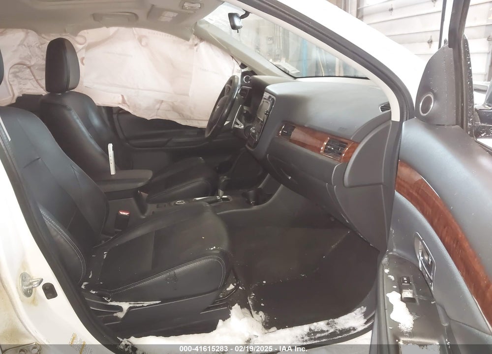 2015 MITSUBISHI OUTLANDER GT VIN: JA4JZ4AX6FZ012827