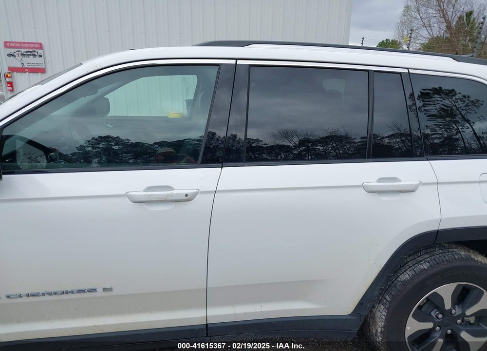2024 JEEP GRAND CHEROKEE 4XE VIN: 1C4RJYB61RC720276