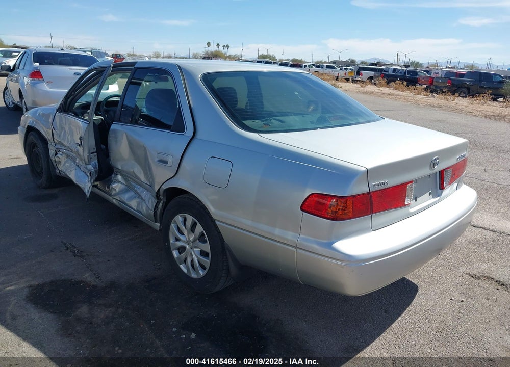 2001 TOYOTA CAMRY CE VIN: 4T1BG22KX1U781310