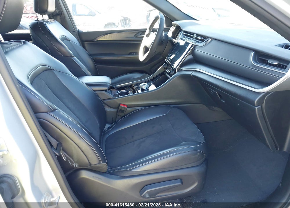 2023 JEEP GRAND CHEROKEE L VIN: 1C4RJKAG1P8866040